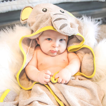 Hooded Towels - Jumpy Moo's - Baby Essentials